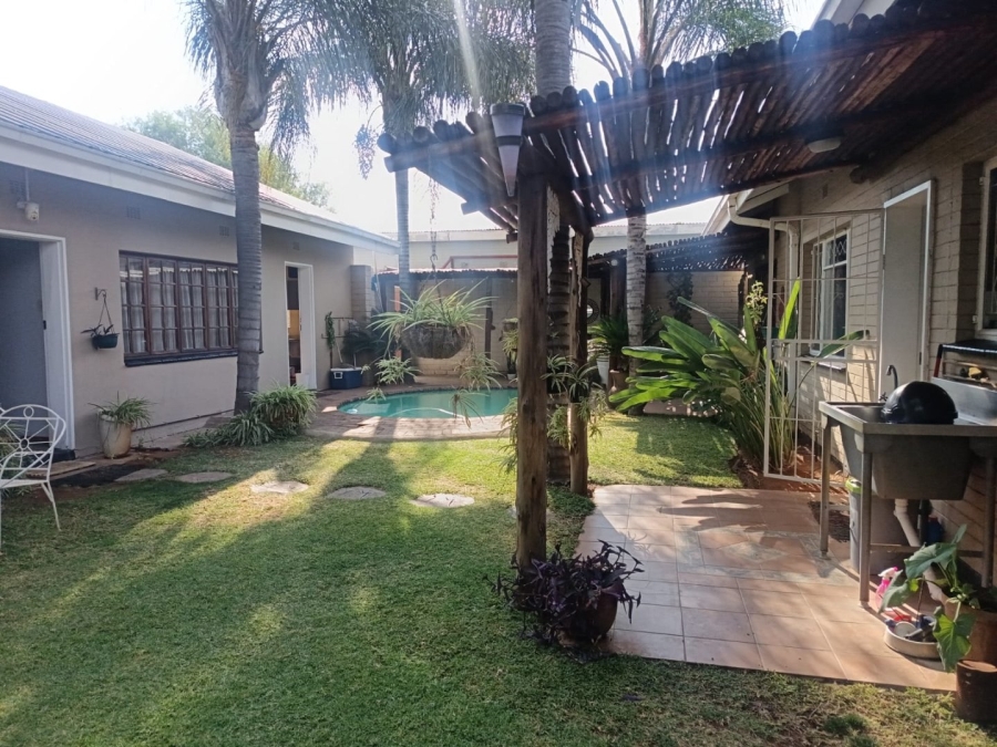 3 Bedroom Property for Sale in Hadison Park Northern Cape